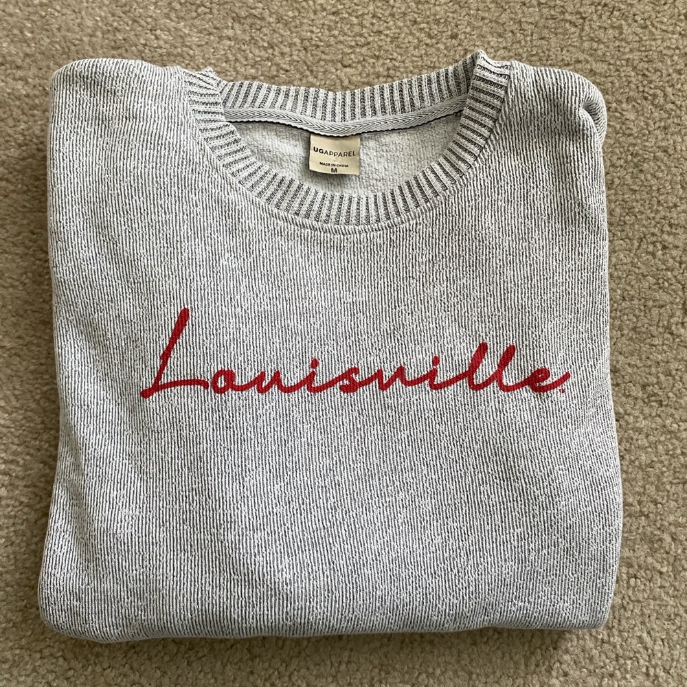 Louisville Cardinals (University of Louisville) sweatshirt, size M